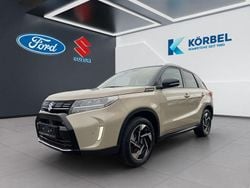 Beige Gebraucht 2024 Suzuki Vitara Comfort+ SUV | 25.290 € (Fairer Preis)