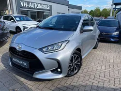 Silber Gebraucht 2023 Toyota Yaris Kleinwagen | 20.800 € (Fairer Preis)
