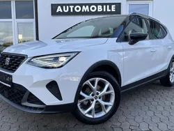 Weiß Gebraucht 2023 Seat Arona FR SUV | 21.979 € (Fairer Preis)