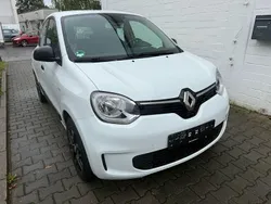 Weiß Gebraucht 2020 Renault Twingo Life Kleinwagen | 6.290 € (Guter Preis)