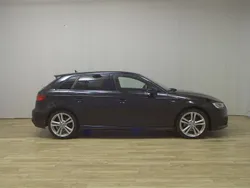 Mythosschwarz metallic Gebraucht 2020 Audi A3 S-Line | 17.980 € (Superpreis)