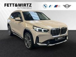 Dune grey metallic Neu 2025 BMW X1 Sport Line SUV | 49.890 € (Teuer)