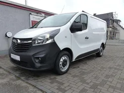 Weiß Gebraucht 2018 Opel Vivaro Van | 13.950 € (Superpreis)
