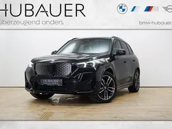 Schwarz Gebraucht 2024 BMW iX1 M Sport SUV | 44.190 € (Fairer Preis)