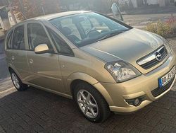 Gold Gebraucht 2008 Opel Meriva Van / Kleinbus | 4.650 € (Fairer Preis)