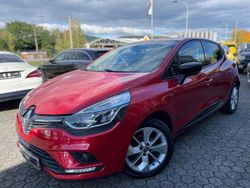 Rot Gebraucht 2017 Renault Clio IV LIMITED Limousine | 7.990 € (Fairer Preis)
