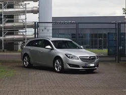 Silber Gebraucht 2014 Opel Insignia Edition Kombi | 11.250 € (Teuer)