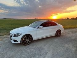 Weiß Gebraucht 2015 Mercedes C400 Avantgarde Limousine | 22.999 € (Guter Preis)