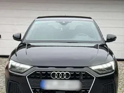 Schwarz Gebraucht 2019 Audi A1 Sportback Kleinwagen | 16.900 €