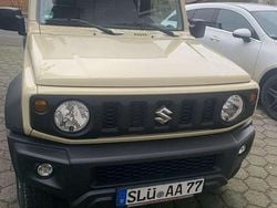 Beige Gebraucht 2023 Suzuki Jimny Comfort SUV | 27.850 € (Guter Preis)