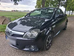 Schwarz Gebraucht 2006 Opel Tigra Limousine | 950 € (Fairer Preis)