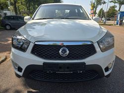 Weiß Gebraucht 2015 Ssangyong (KGM) Actyon SUV | 6.900 €