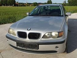 Silber Gebraucht 2004 BMW 318 Limousine | 1.995 € (Guter Preis)