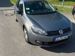 Grau Gebraucht 2011 VW Golf VI Style Kombi | 5.000 € (Fairer Preis)