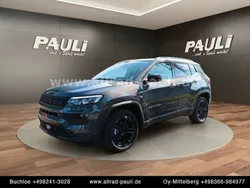 Grau Neu 2025 Jeep Compass North SUV | 38.690 € (Fairer Preis)