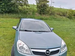 Andere außenfarben Gebraucht 2005 Opel Vectra Kleinwagen | 2.500 €