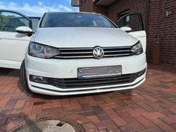 Weiß Gebraucht 2016 VW Touran Highline Van / Kleinbus | 16.399 € (Guter Preis)