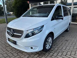 Weiß Gebraucht 2022 Mercedes Vito Van / Kleinbus | 47.999 €