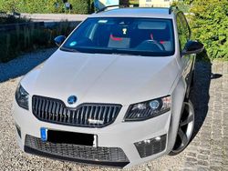 Grau Gebraucht 2015 Skoda Octavia RS Kombi | 11.950 € (Fairer Preis)