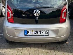 Silber Gebraucht 2014 VW up! move up! Kleinwagen | 5.750 € (Fairer Preis)