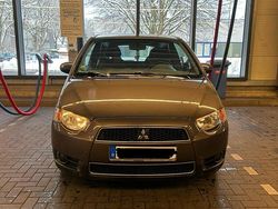 Braun Gebraucht 2011 Mitsubishi Colt Edition Limousine | 1.700 € (Fairer Preis)