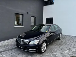 Blau Gebraucht 2010 Mercedes C350 Limousine | 13.499 € (Teuer)