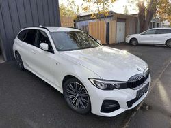Weiß Gebraucht 2019 BMW 320 M Sport Kombi | 23.950 € (Fairer Preis)