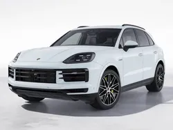 Weiß Gebraucht 2024 Porsche Cayenne SUV | 111.900 € (Superpreis)
