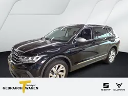 Schwarz Gebraucht 2024 VW Tiguan Allspace Life SUV | 34.430 € (Guter Preis)