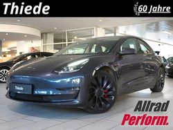 Grau metallic Gebraucht 2022 Tesla Model 3 Performance Limousine | 30.650 € (Guter Preis)
