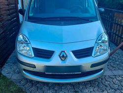 Silber Gebraucht 2007 Renault Modus Van / Kleinbus | 1.800 €
