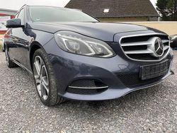 Blau Gebraucht 2014 Mercedes E350 Limousine | 15.499 € (Guter Preis)