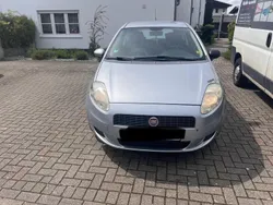 Silber Gebraucht 2009 Fiat Grande Punto Kleinwagen | 2.250 € (Fairer Preis)