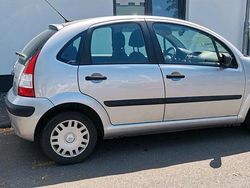 Silber Gebraucht 2009 Citroën C3 Kleinwagen | 1.250 € (Guter Preis)