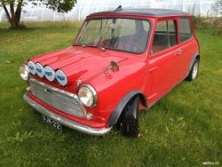 Rot Gebraucht 1968 Mini 1000 Kleinwagen | 12.500 €