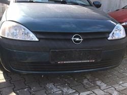 Grün Gebraucht 2001 Opel Corsa Limousine | 200 € (Superpreis)