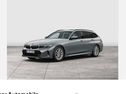 Grau Gebraucht 2025 BMW 330 Comfort Edition Kombi | 51.900 € (Fairer Preis)