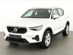 Crystal white perlglanzeffekt Neu 2025 Volvo XC40 Core SUV | 38.495 € (Superpreis)