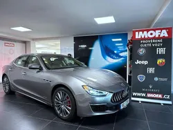 Grau Gebraucht 2019 Maserati Ghibli GranLusso Coupé | 44.300 €