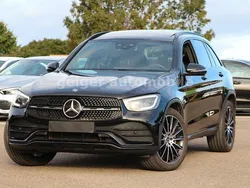Schwarz Gebraucht 2019 Mercedes GLC220 AMG line SUV | 38.990 € (Etwas zu teuer)