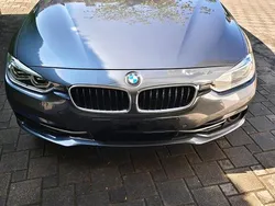 Grau Gebraucht 2018 BMW 330 Sport Line Kombi | 22.900 € (Fairer Preis)