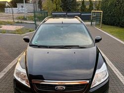 Schwarz Gebraucht 2009 Ford Focus Kombi | 4.400 € (Teuer)