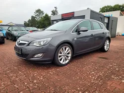 Grau Gebraucht 2010 Opel Astra Cosmo Limousine | 6.290 € (Teuer)