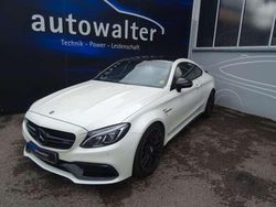 Diamantweiss metalliclack (metallic) Gebraucht 2018 Mercedes C63 AMG AMG Coupé | 66.900 € (Etwas zu teuer)
