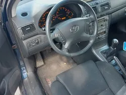 Blau Gebraucht 2003 Toyota Avensis Sol Kombi | 1.899 € (Guter Preis)