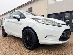 Weiß Gebraucht 2009 Ford Fiesta Trend Limousine | 1.990 € (Superpreis)