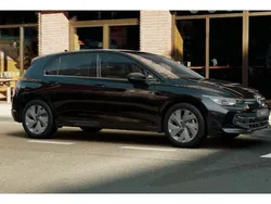 Schwarz Neu 2025 VW Golf VIII Style Limousine | 40.270 € (Teuer)