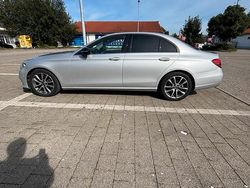 Grau Gebraucht 2018 Mercedes E200 Limousine | 14.500 € (Etwas zu teuer)