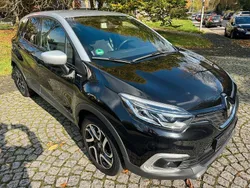 Schwarz Gebraucht 2017 Renault Captur Bose Edition SUV | 12.950 € (Fairer Preis)