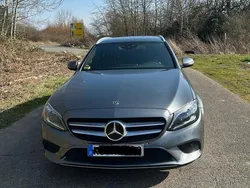 Grau Gebraucht 2019 Mercedes C220 Kombi | 24.680 € (Fairer Preis)